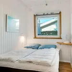 Senni - 800m From The Sea By Interhome