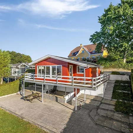 Semesterbostad Senni - 800m From The Sea By Interhome