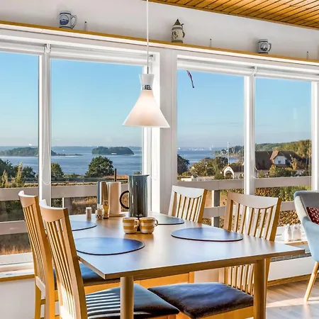 Semesterbostad Senni - 800m From The Sea By Interhome *